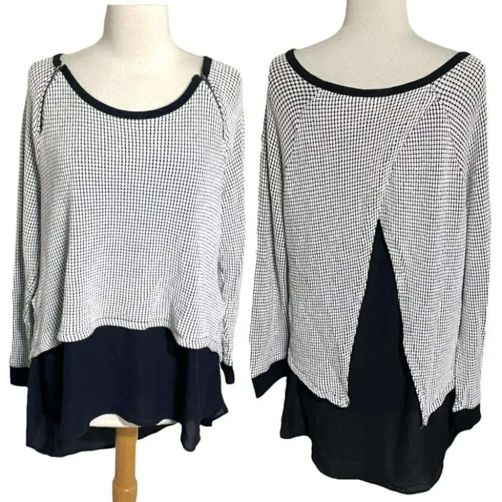 Concepts Mixed Media Top 2X Black White Waffle Knit Split‎ Back Zipper Accent